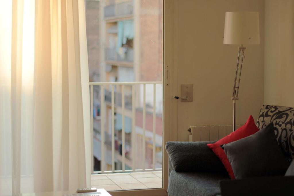 Alguera Apartments Napols