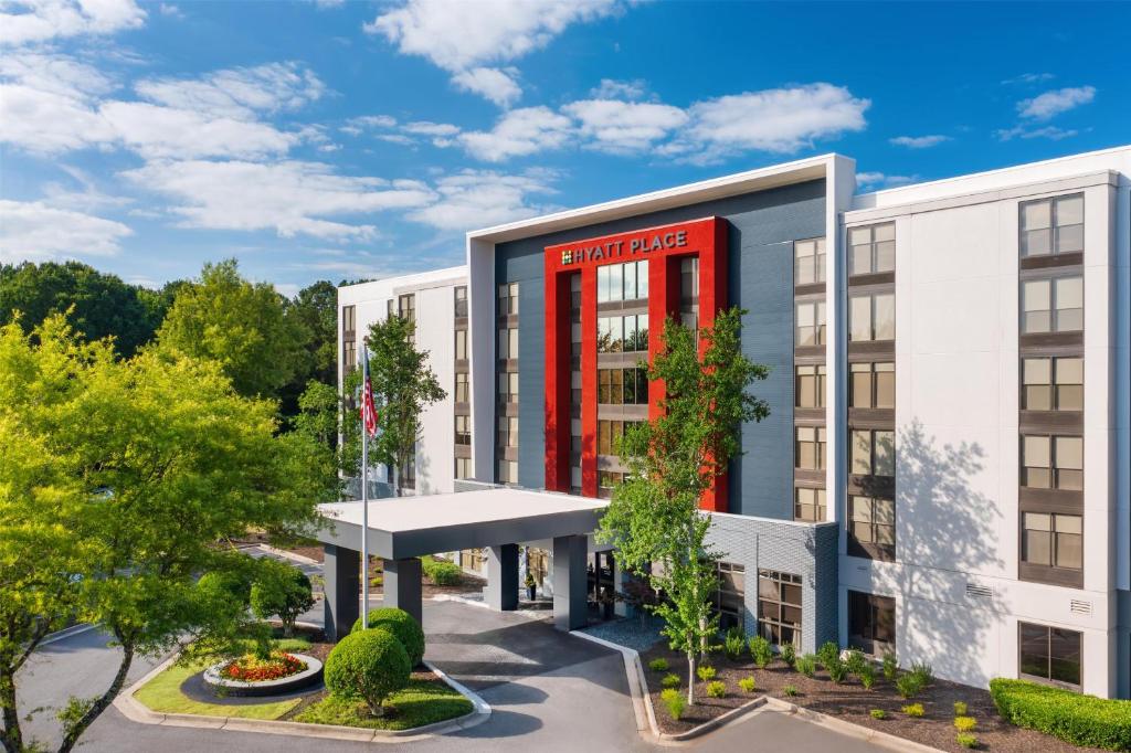 Hyatt Place Charlotte Arrowood photo