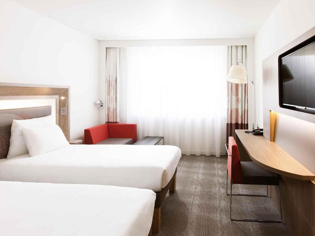 Novotel Basel City - Resim 23