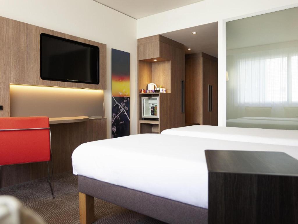 Novotel Basel City - Resim 26