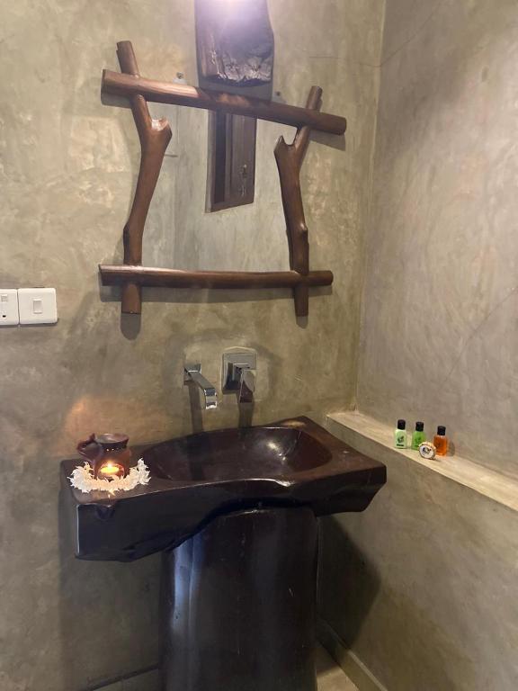 Negombo Boutique Villa - 15