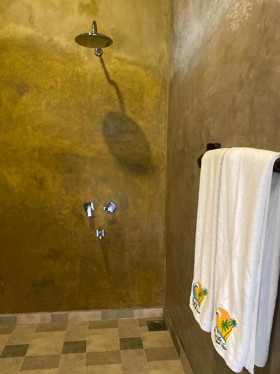 Negombo Boutique Villa - 12