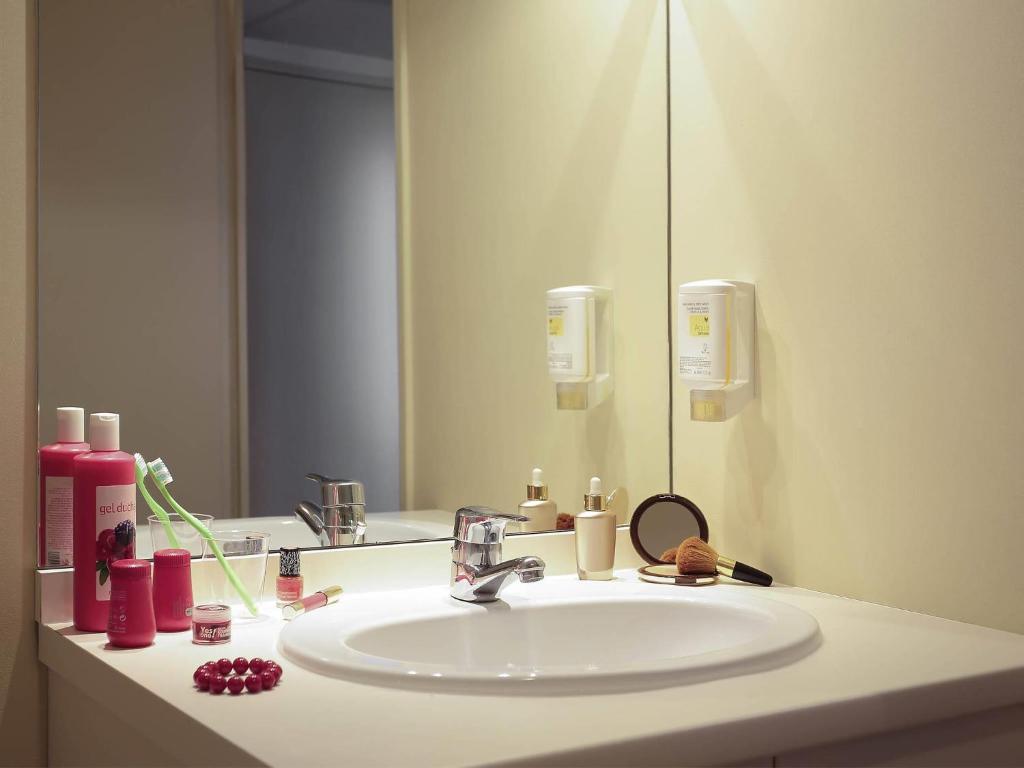 Aparthotel Adagio Access Avignon - Resim 26