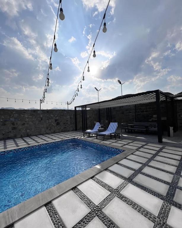 Hatta center heated pool Ramadan Iftar option