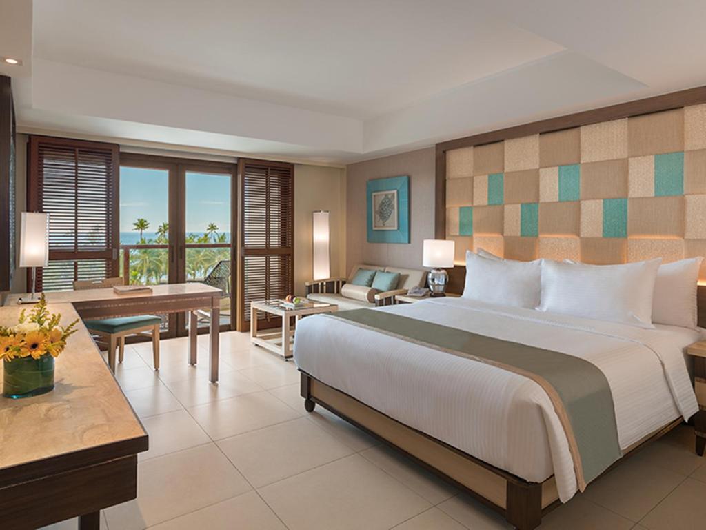 Henann Resort Alona Beach photo