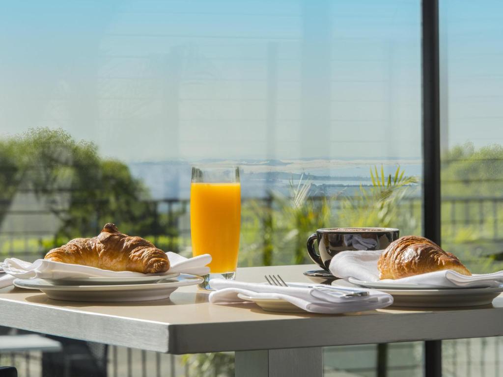 Mercure Charlestown - Resim 8