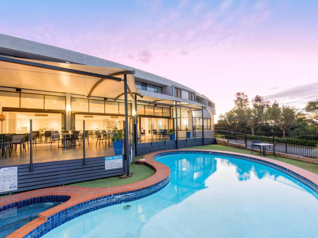 Mercure Charlestown - Resim 26