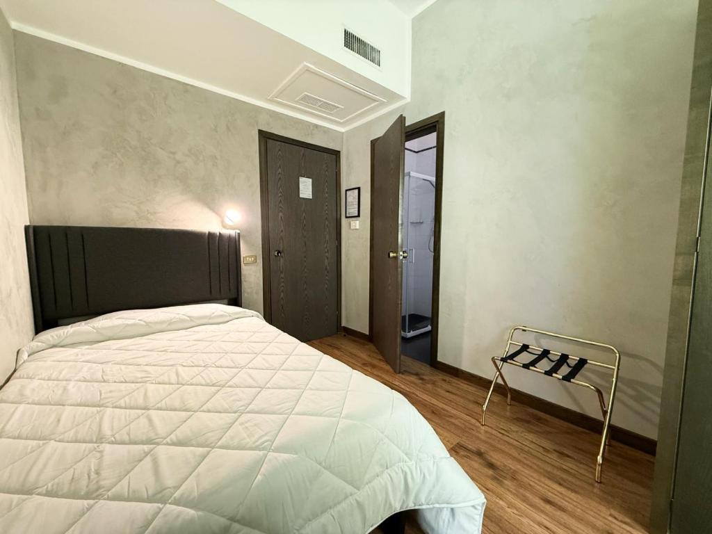 Astor Hotel Vintage - Single Room