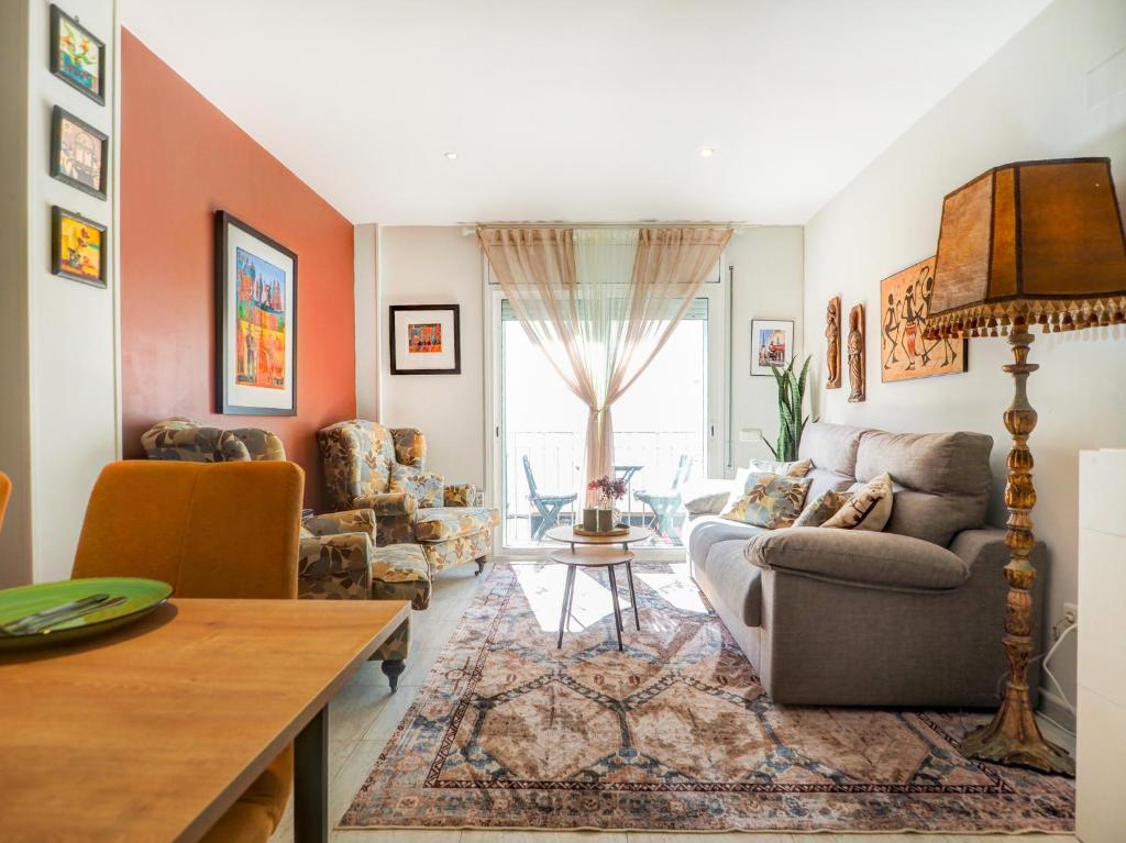 Χώρος καθιστικού στο Casa Rainbow by Hello Homes Sitges