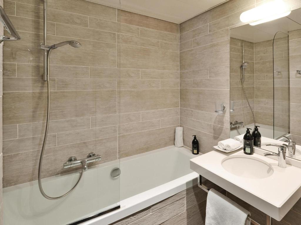 Aparthotel Adagio Genève Mont-Blanc - Resim 8