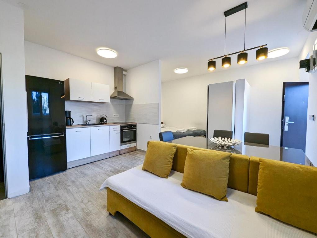 Η κουζίνα ή μικρή κουζίνα στο Funktastic Central Maksimir Condo