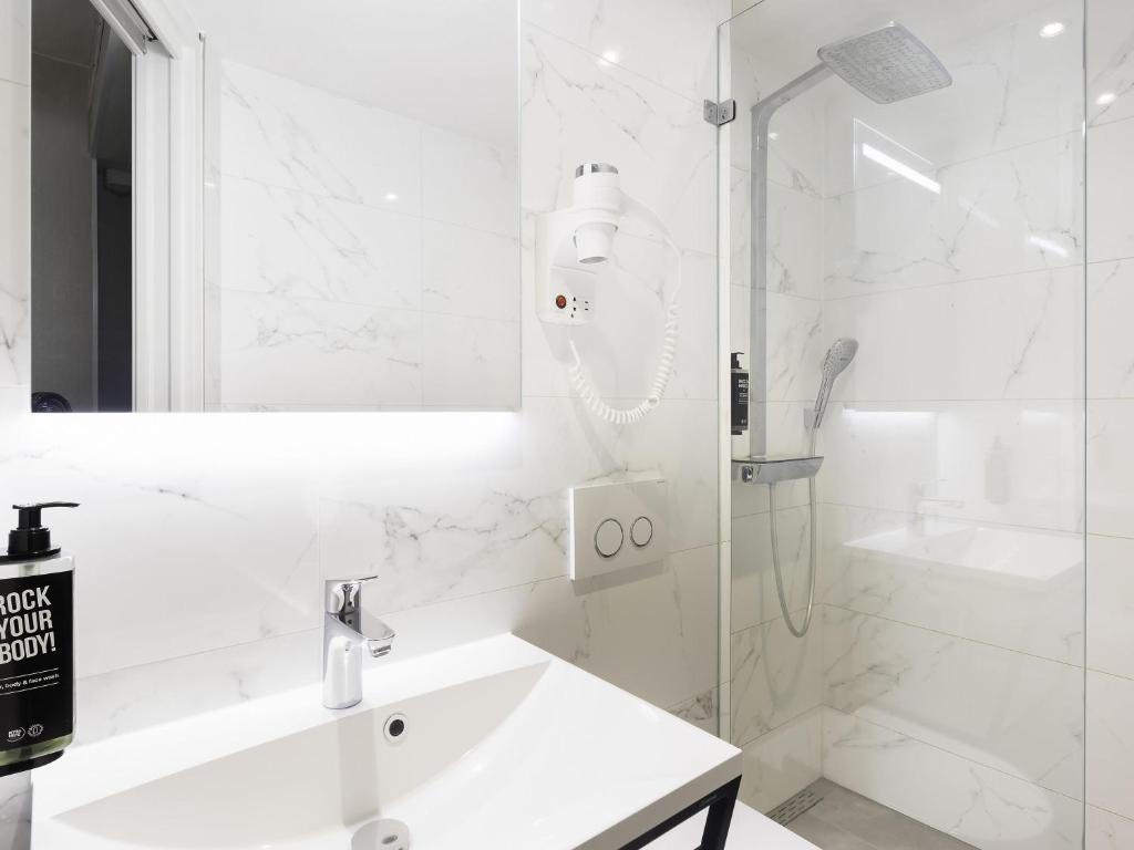 ibis Styles Amsterdam Central Station - Resim 18