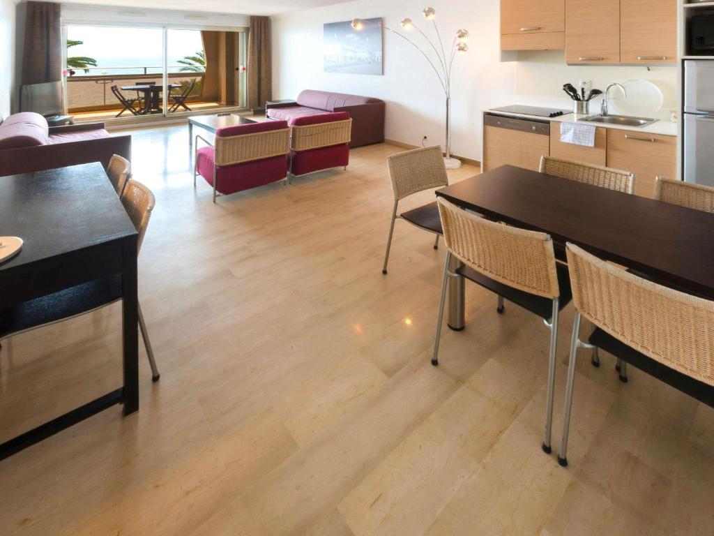 Aparthotel Adagio Nice Promenade des Anglais - Resim 31