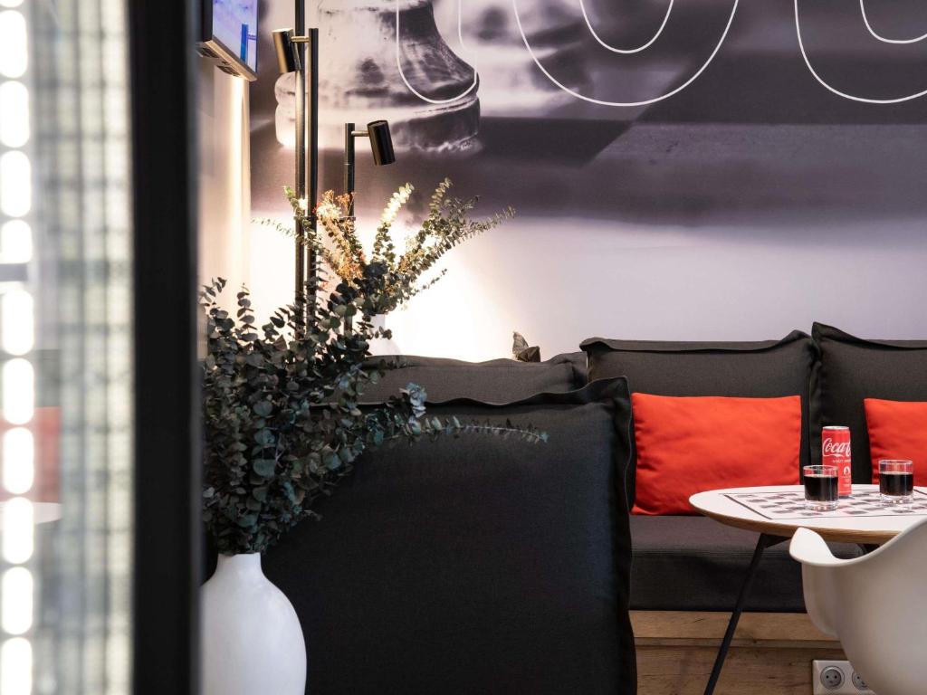 ibis Paris Gare du Nord TGV - Resim 9