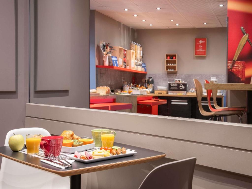 ibis Paris Gare du Nord TGV - Resim 26