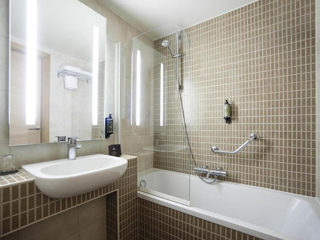 Novotel Brussels Centre Midi - Resim 15