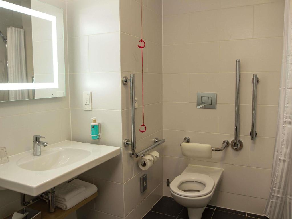 Novotel London Wembley - Resim 11