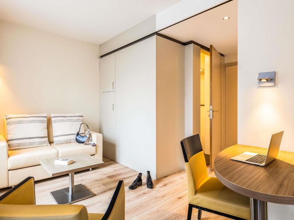 ibis Styles Hotel Brussels Centre Stéphanie - Resim 19