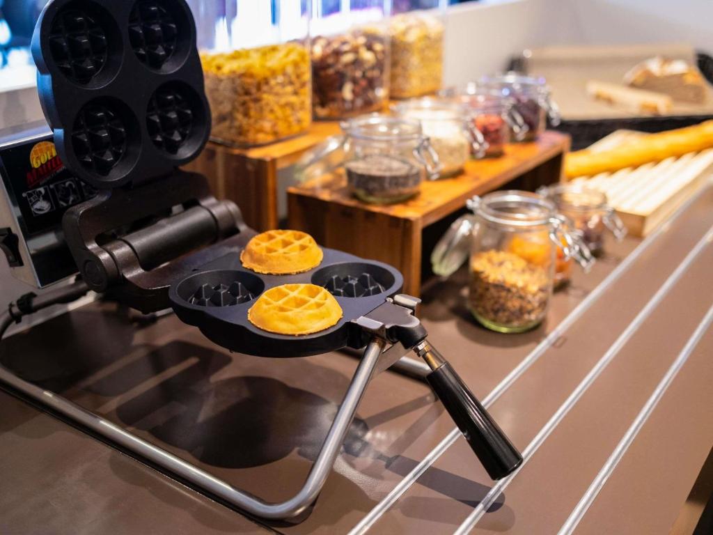 ibis Styles Hotel Brussels Centre Stéphanie - Resim 36