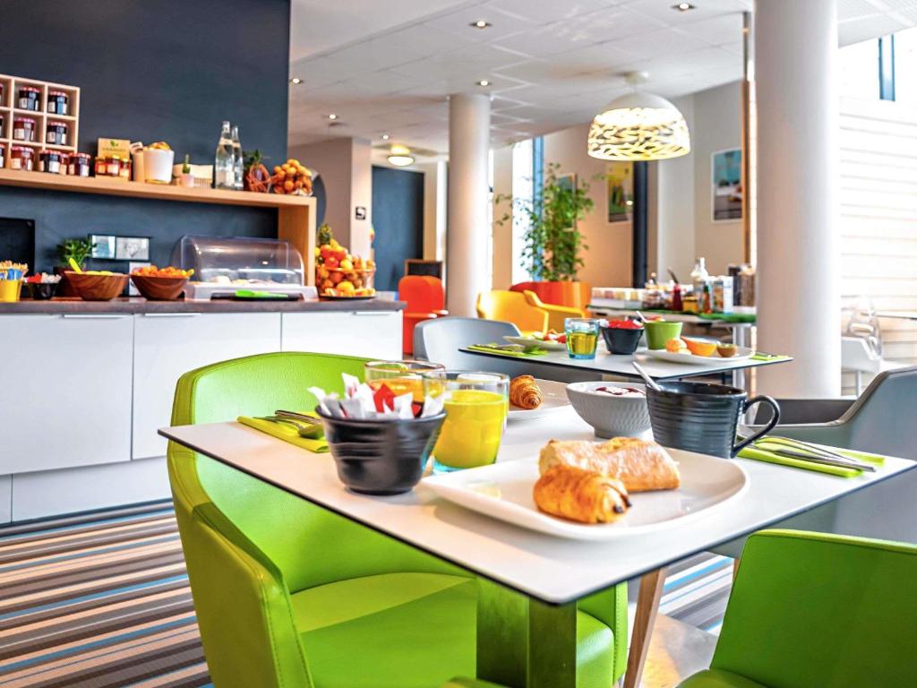 ibis Styles Strasbourg Avenue du Rhin - Resim 31