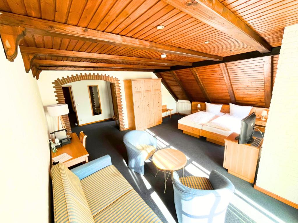 Gästehaus Tönisvorst - Junior Suite With Balcony