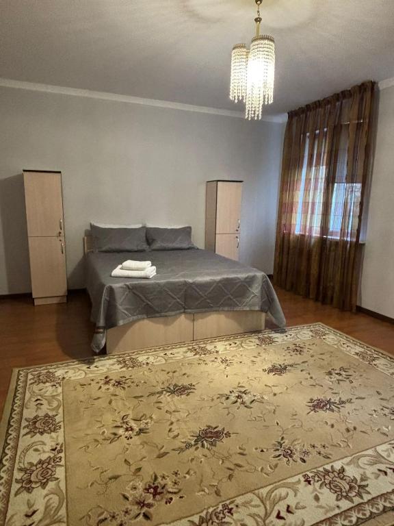 Ένα ή περισσότερα κρεβάτια σε δωμάτιο στο AliStar Hostel