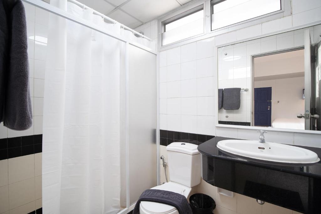 Capitel Rama 4 - Resim 6