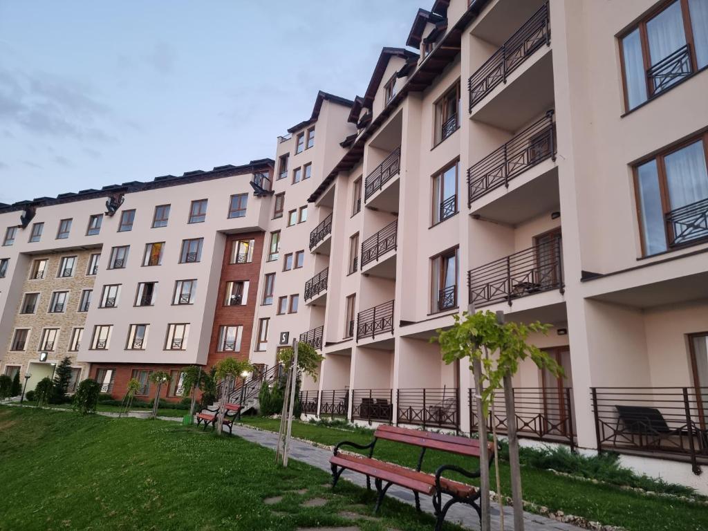 Здание апартаментов/квартиры