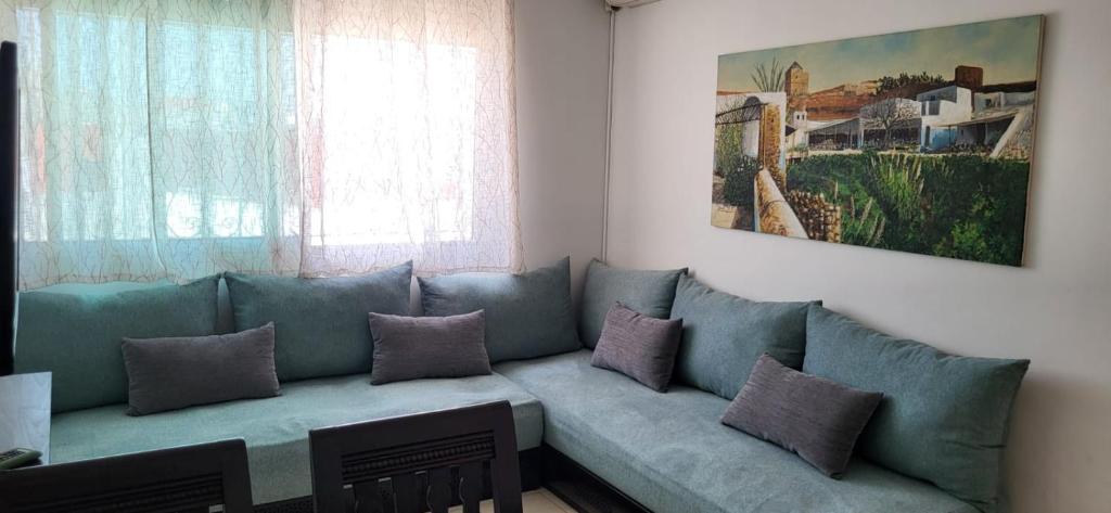 Χώρος καθιστικού στο Apartment in the heart of Rabat-private parking & Wi-Fi