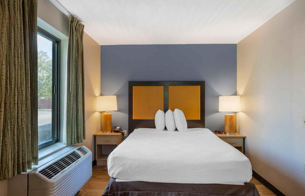 Extended Stay America Suites - Philadelphia - Airport - Bartram Ave - Estudio Deluxe Con 1 Cama Grande - No Fumadores
