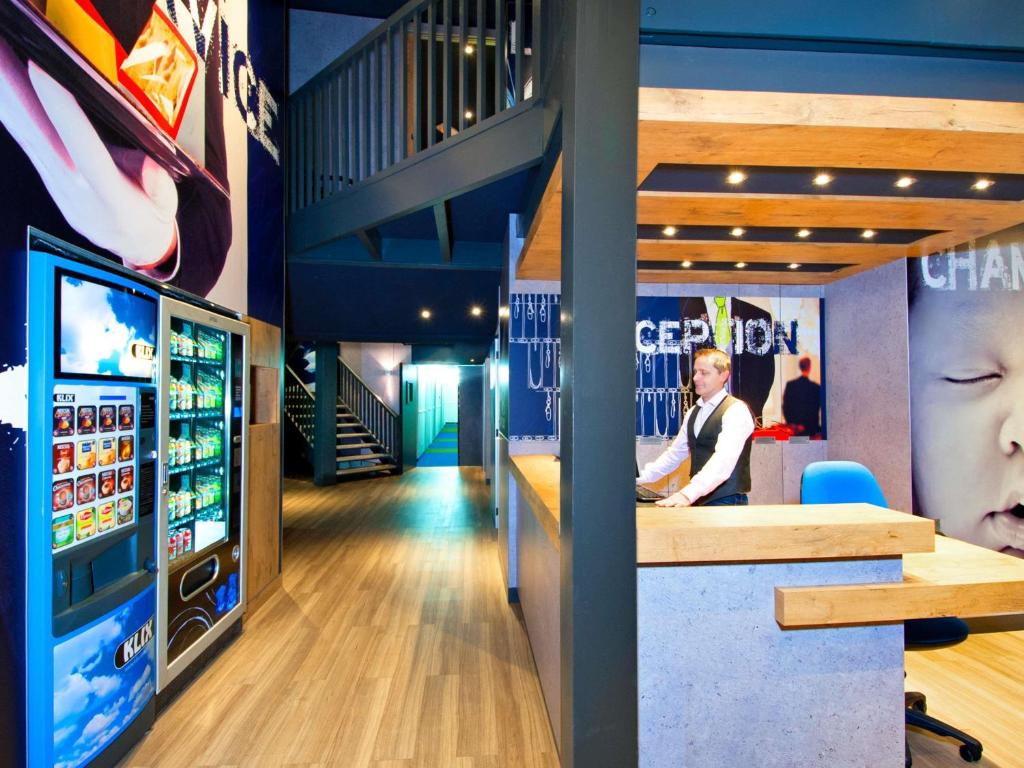 ibis budget Bordeaux Centre Bastide - Resim 11