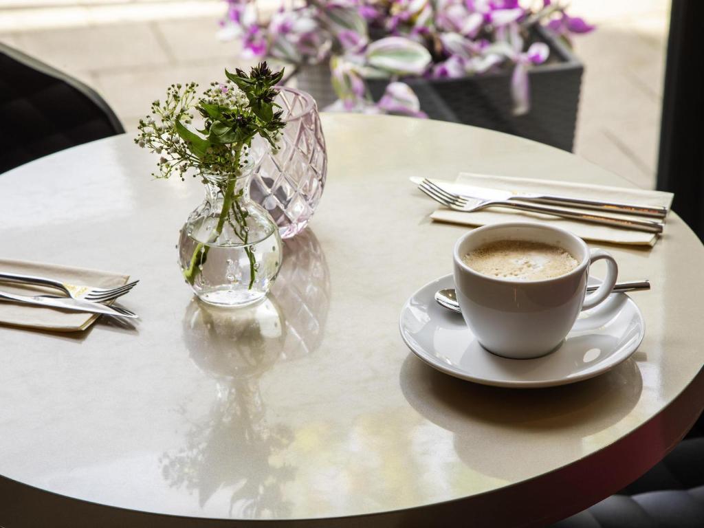 Mercure Hotel Düsseldorf Zentrum - Resim 34