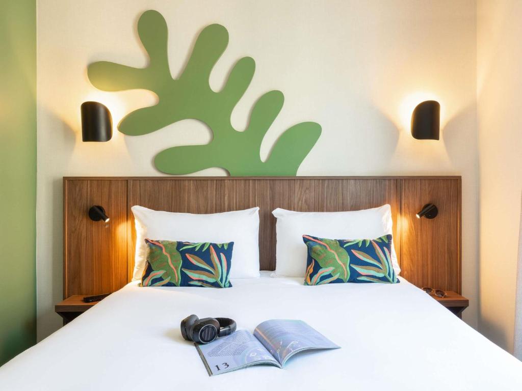 Ibis Styles Paris Jardin de la Villette - Rénové en 2025 - Resim 11