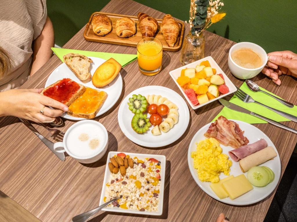 Ibis Styles Paris Jardin de la Villette - Rénové en 2025 - Resim 18