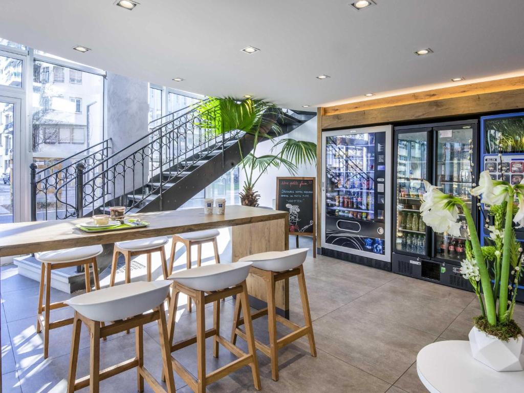 ibis budget Nice Californie Lenval - Resim 2