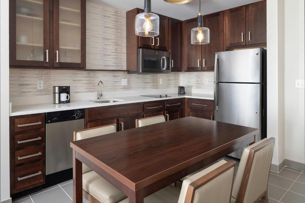 Residence Inn Rochester Henrietta - One-Bedroom Suite