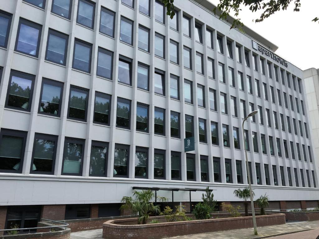 B-aparthotel Kennedy - Resim 18