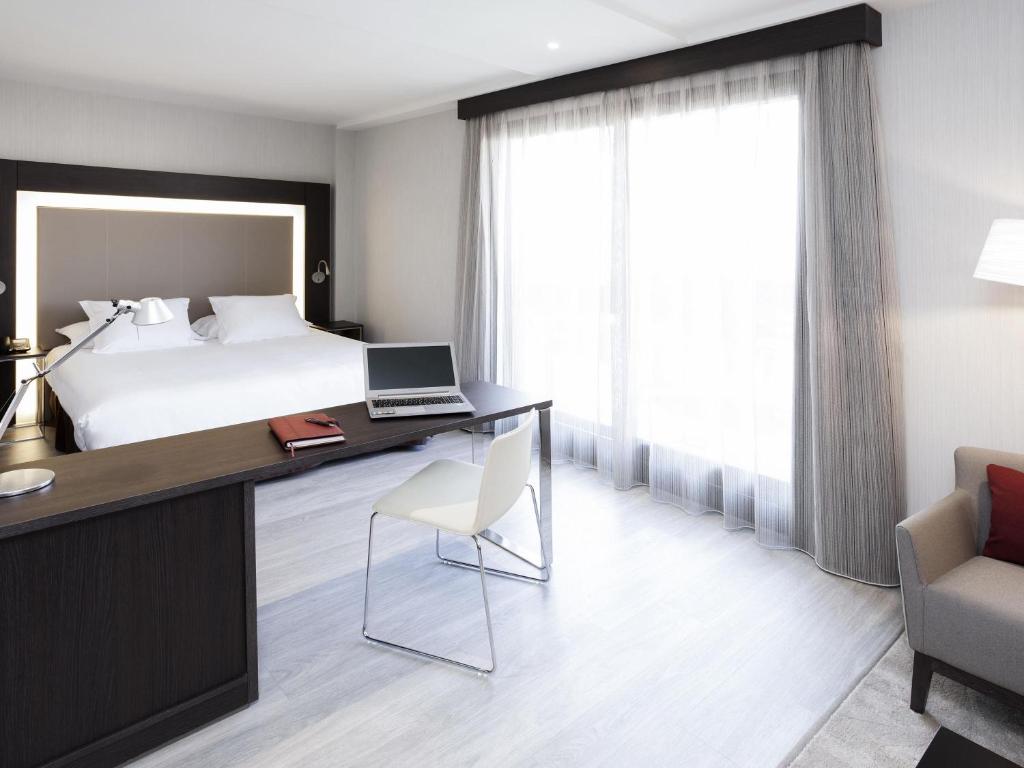 Novotel Madrid Center - Resim 7