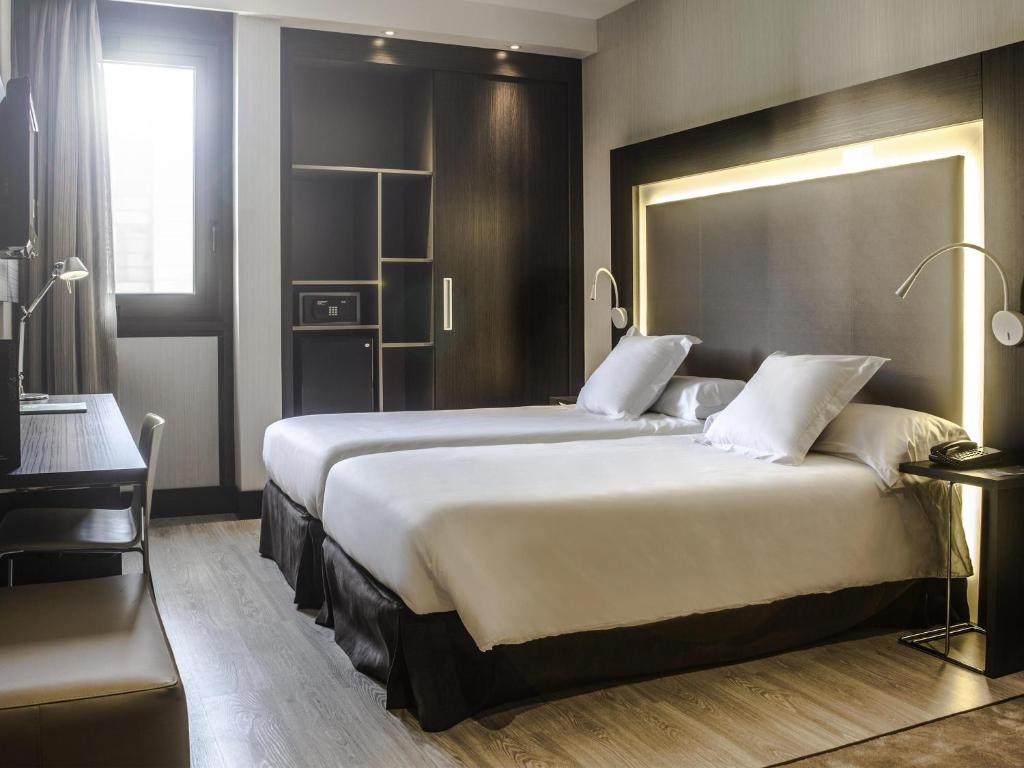 
Standard Twin Room with Sofa
