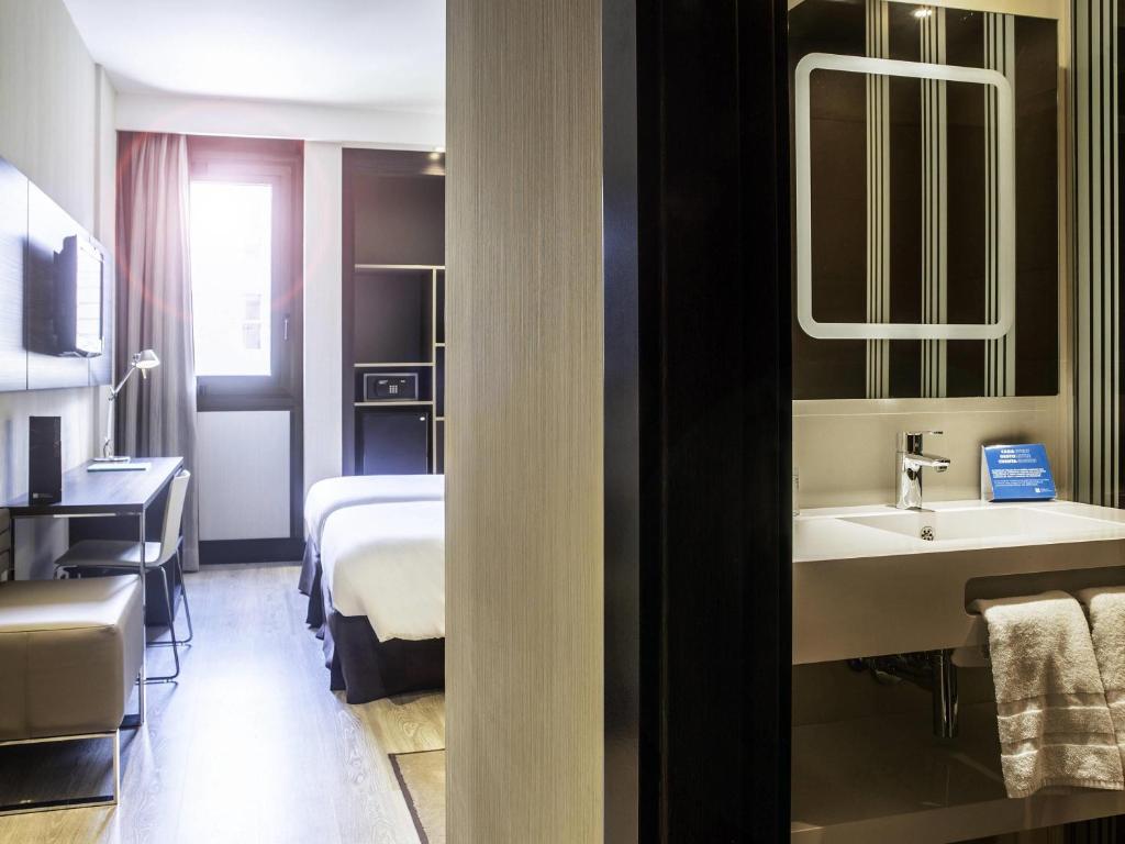 Novotel Madrid Center - Resim 27