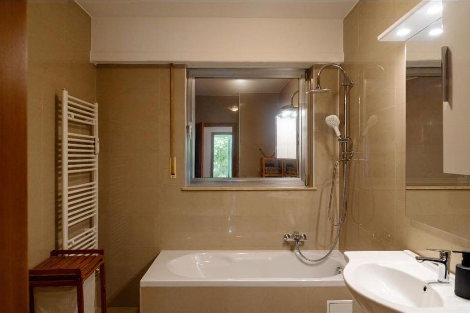 Core Luxembourg City - Bullseye - Resim 12