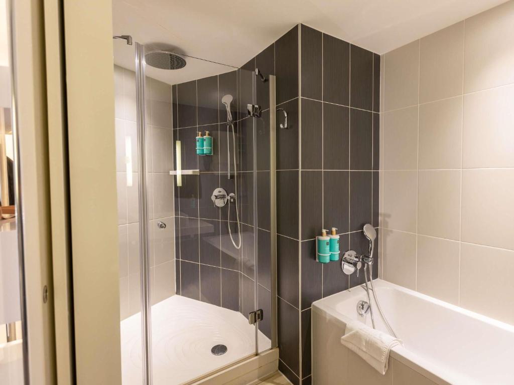 Novotel Suites Paris Expo Porte de Versailles - Resim 22