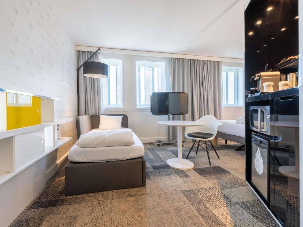 Novotel Suites Paris Expo Porte de Versailles - Resim 2