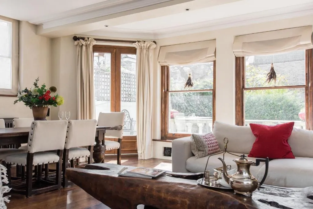 Harcourt Terrace, Londra, Marea Britanie
