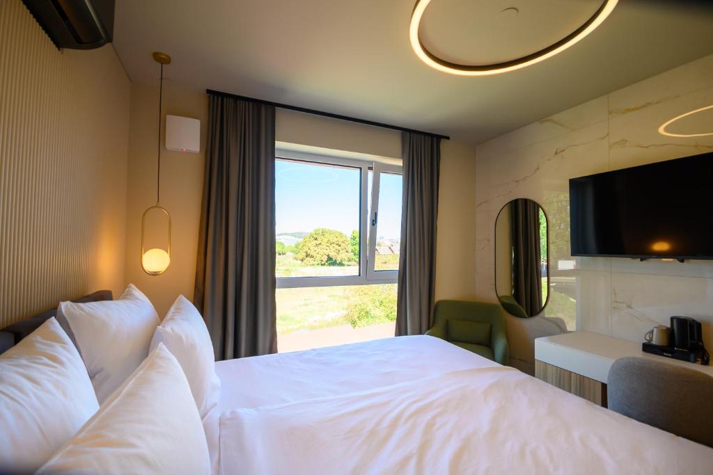 Hotel Adore - Resim 14