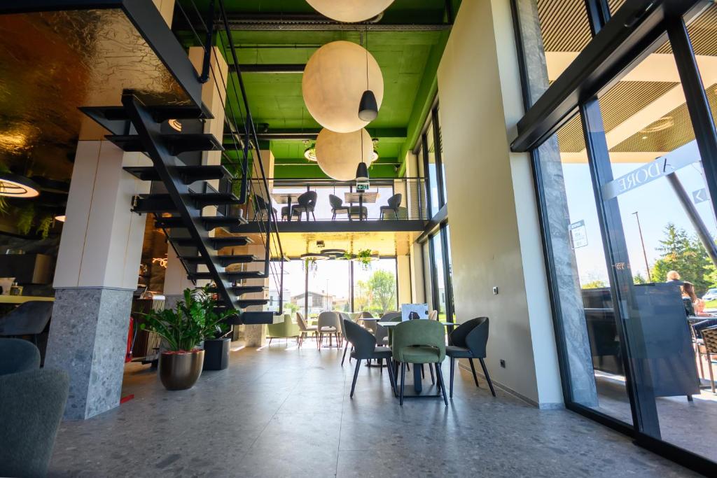 Hotel Adore - Resim 17