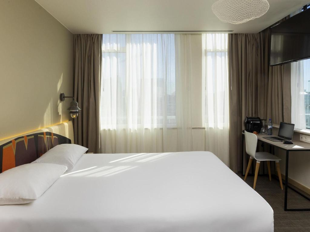 Ibis Styles Lisboa Centro Liberdade NE - Resim 34