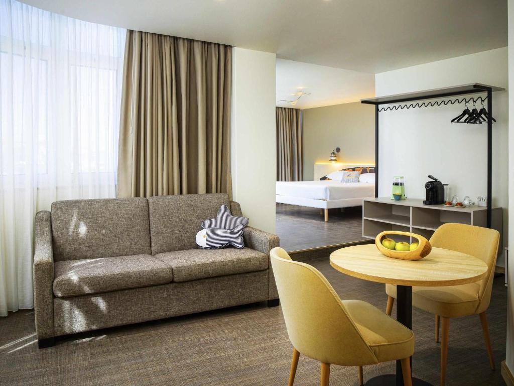 Ibis Styles Lisboa Centro Liberdade NE - Resim 14