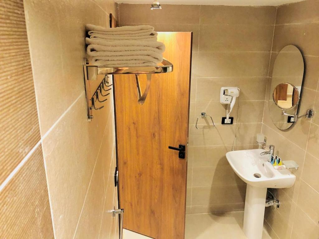 Gallery image of Pyramids INN View in Cairo