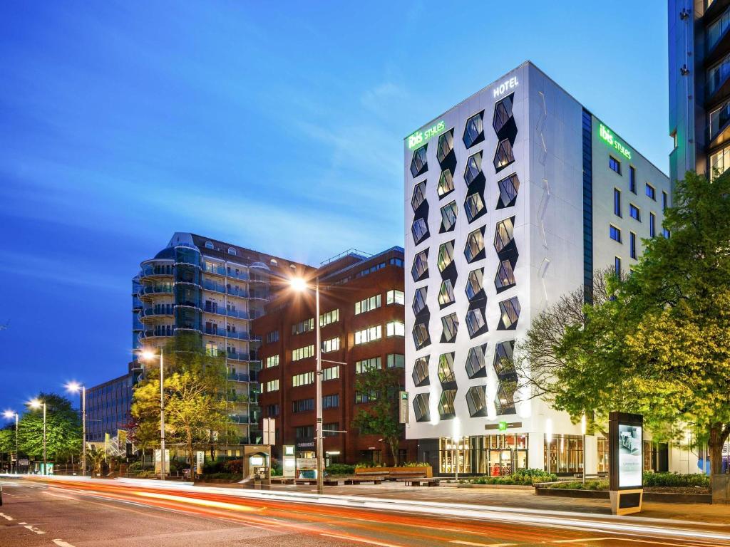 ibis Styles London Ealing - Resim 7